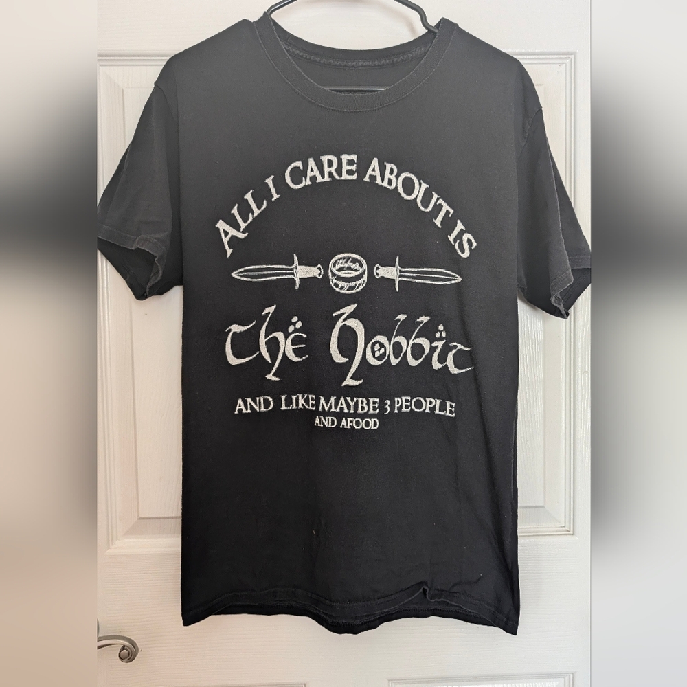 Black The Hobbit Graphic T-Shirt
